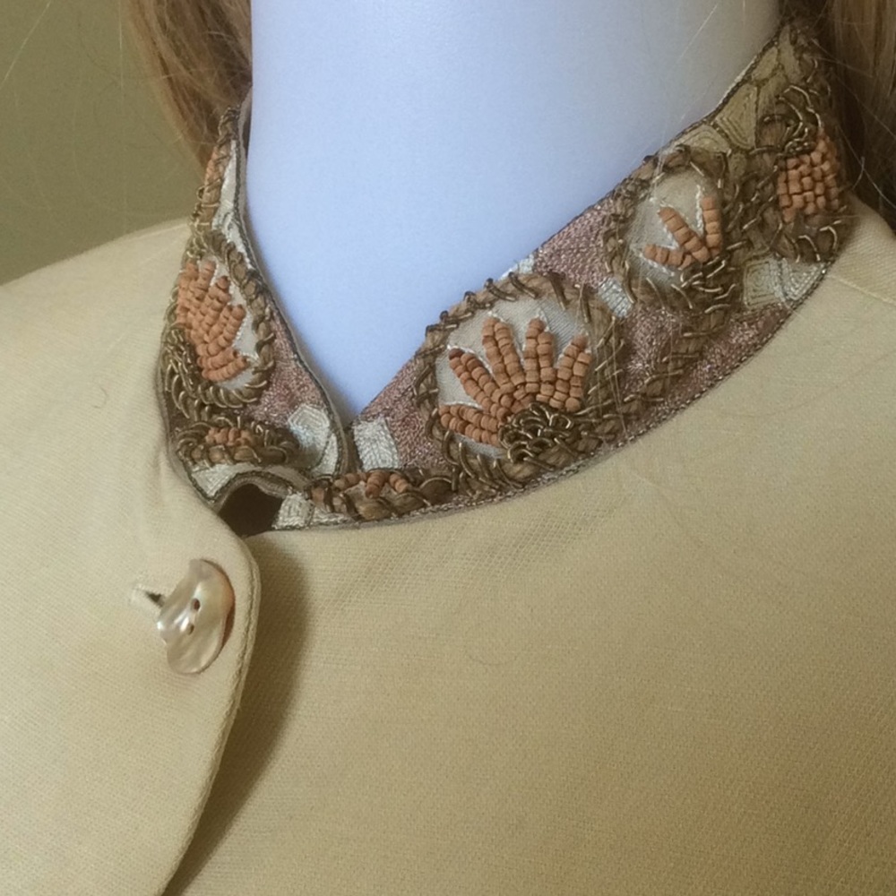 Tahari jacket. - Picture 2 of 10